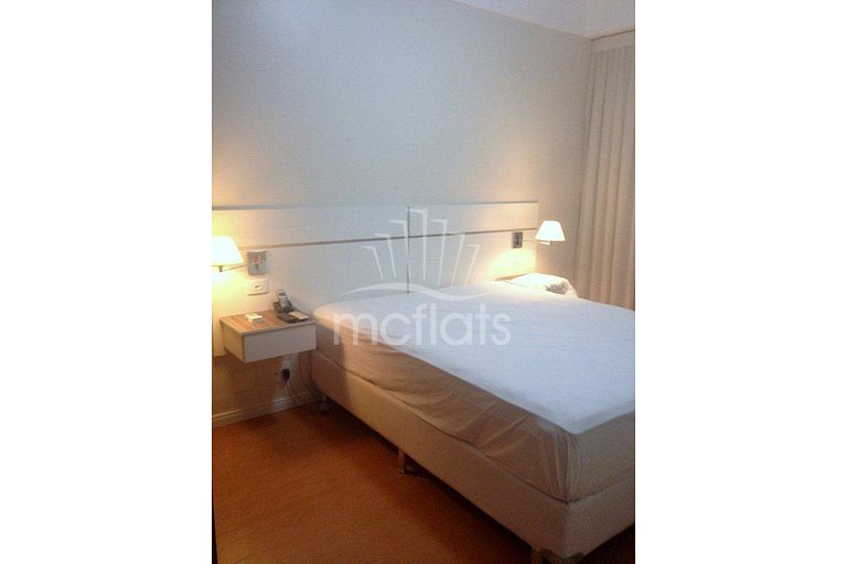 MC FLATS THE CLARIDGE - 1102