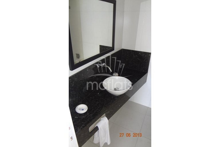 MC FLATS THE CLARIDGE - 1102