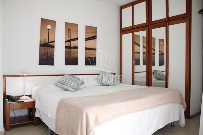 MC FLATS THE CLARIDGE - APARTAMENTO 1204