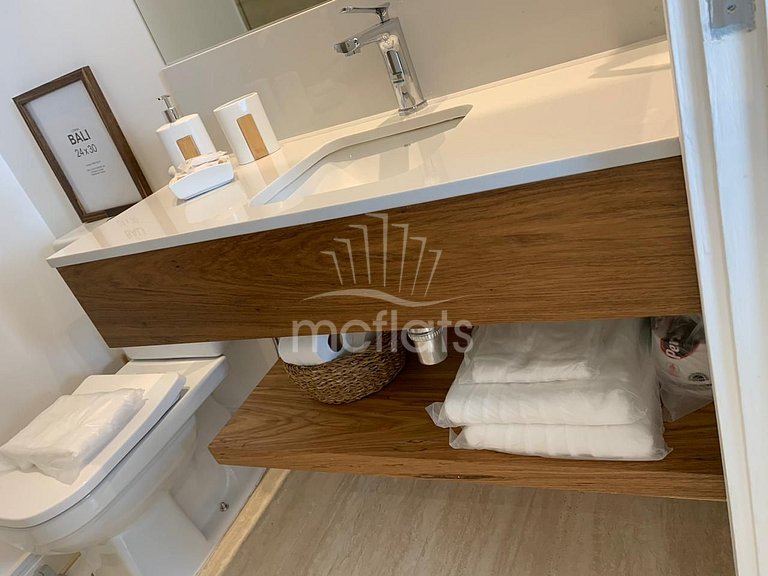 LEBLON INN - APARTAMENTO 703