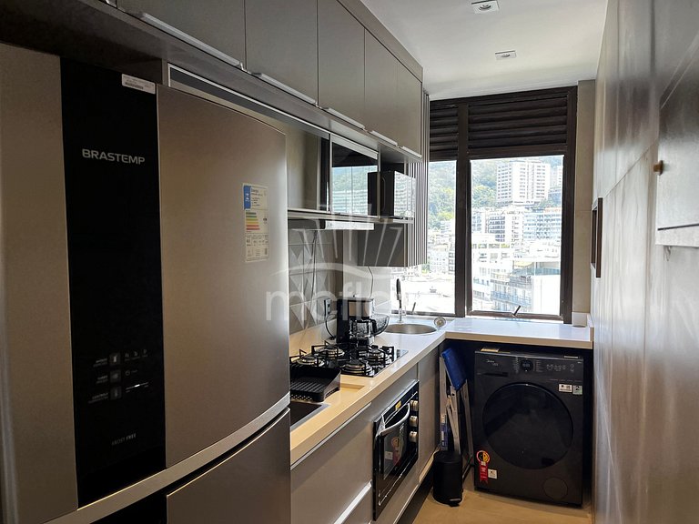 MC FLATS THE CLARIDGE - 1003