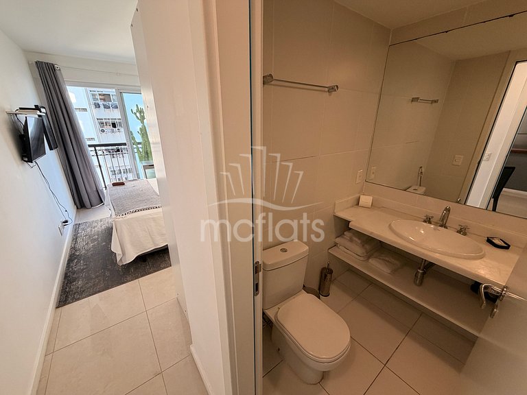 MC FLATS WAVE IPANEMA - APARTAMENTO 803